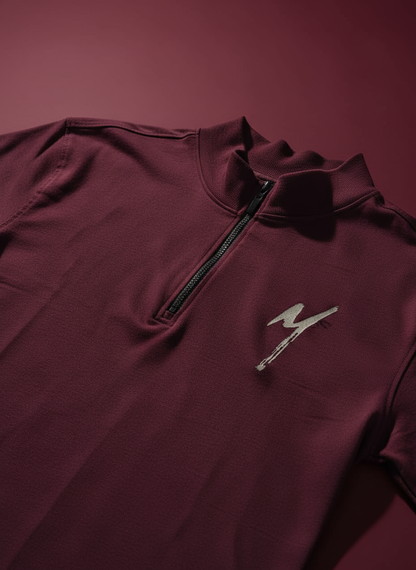 MAROON BERRY BEAR ZIPPER T-SHIRT